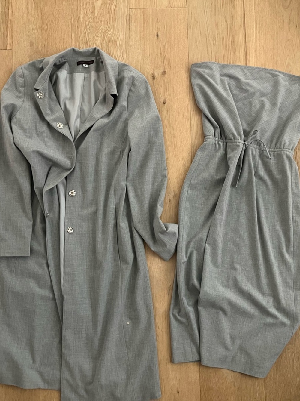 Women’s Strapless Dress in Light Gray